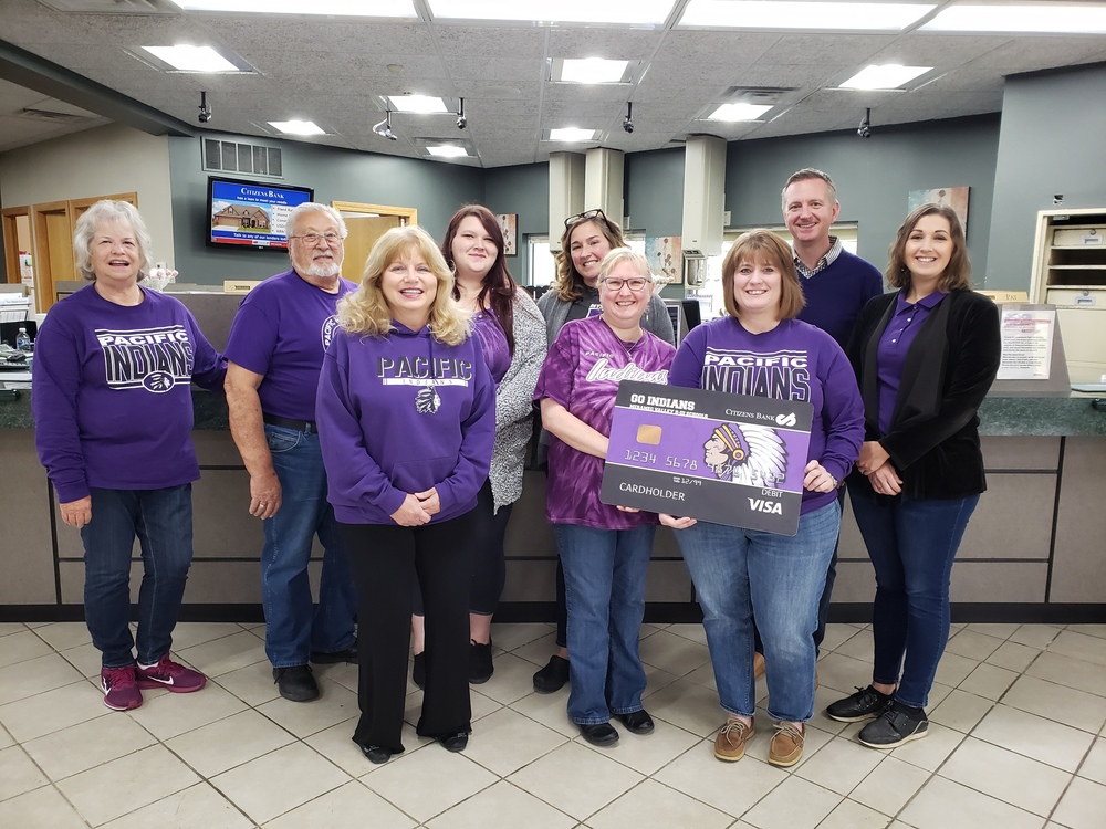 Citizens Bank Gives Back
